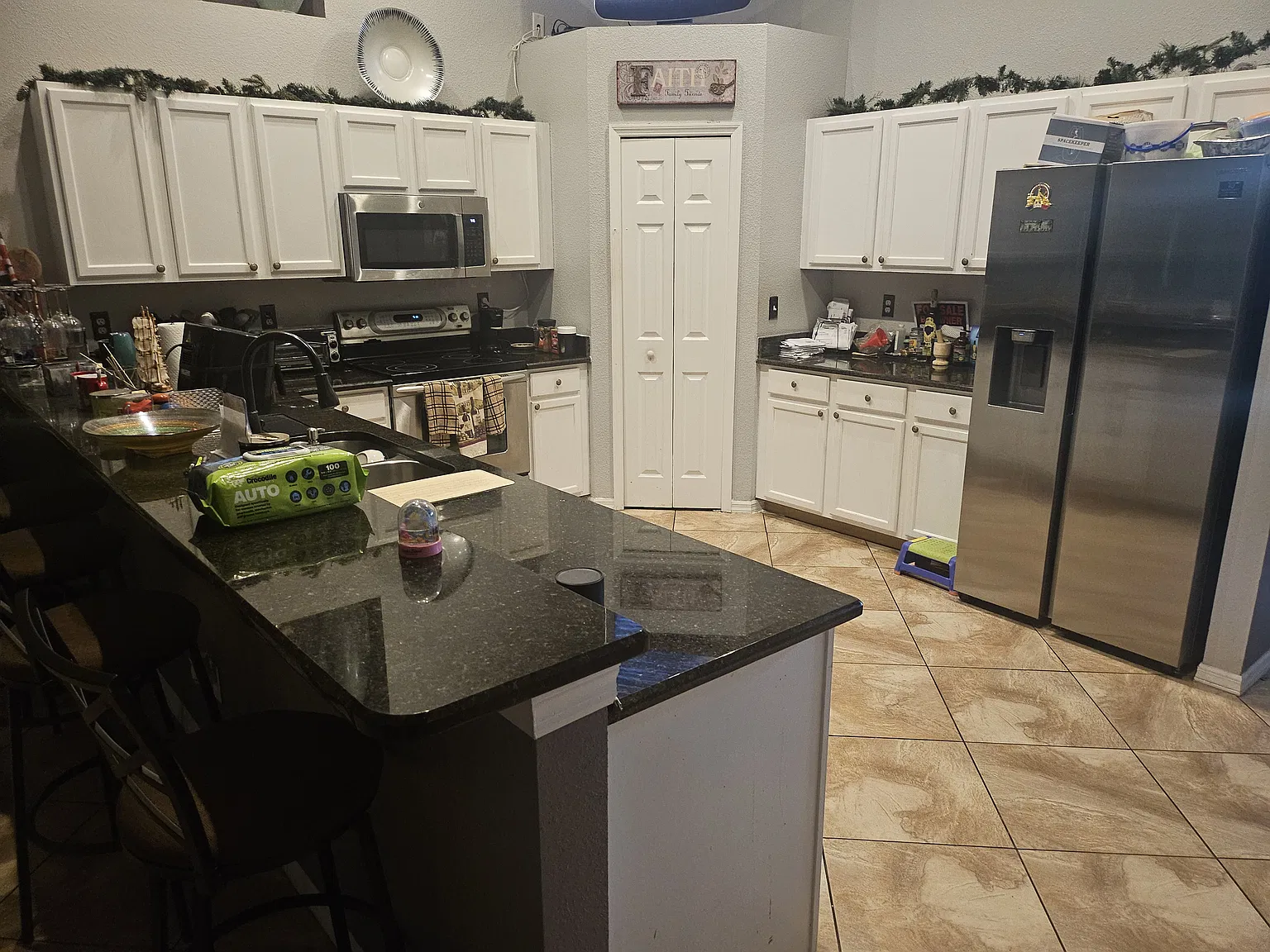 3 bed, 1825 sqft, $950 — Photo 3