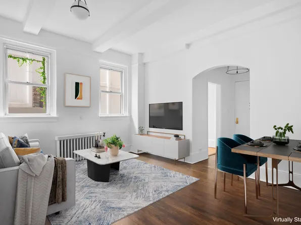 264 Lexington Avenue image 1 of 15