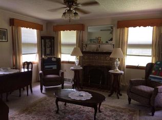 4021 4th Ave #A, East Moline, IL 61244