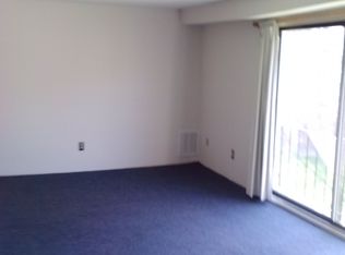 3 Brookside Dr APT 11, Exeter, NH 03833