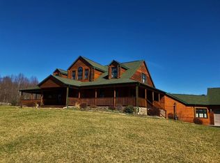 3653 Christiansburg Pike NE, Floyd, VA 24091