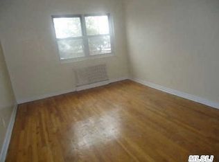 21317 Hillside Ave, Queens Village, NY 11427