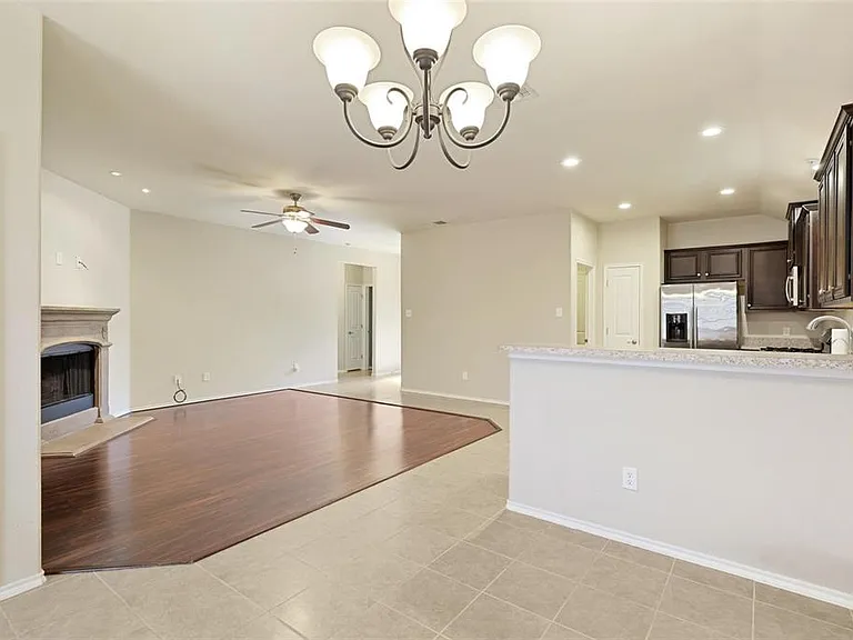 2404 Slalom Dr — Photo 12