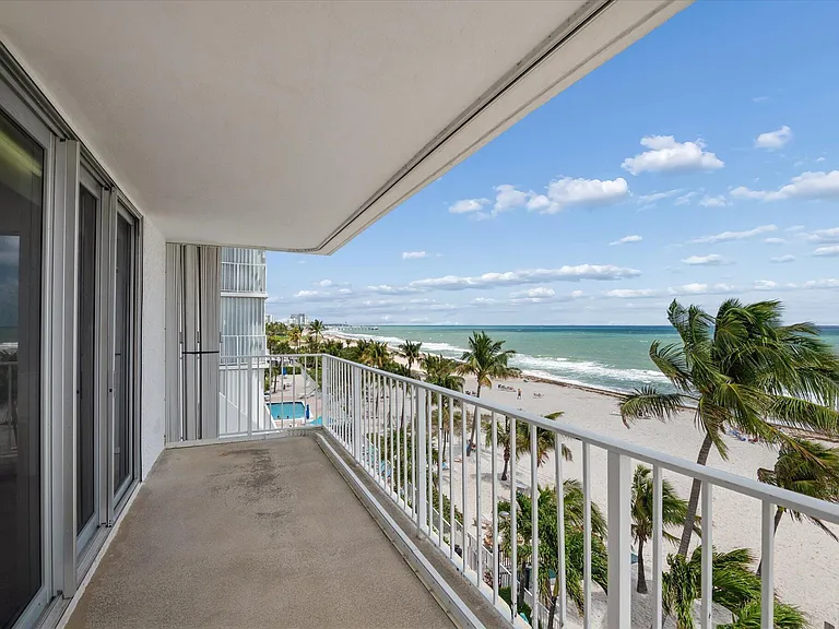 1010 S Ocean Blvd #501 — Photo 14