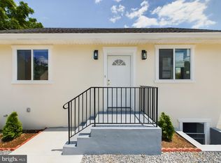 8601 49th Pl, College Park, MD 20740