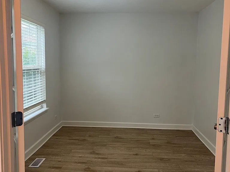 7 Cobbler Ct — Photo 2