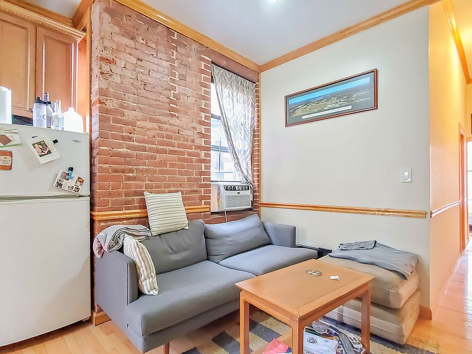 1st image of 97 E 7th St APT 18