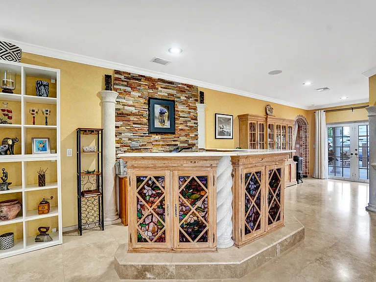 600 Circle Dr — Photo 9