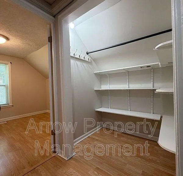 5121 Pioneers Blvd — Photo 21