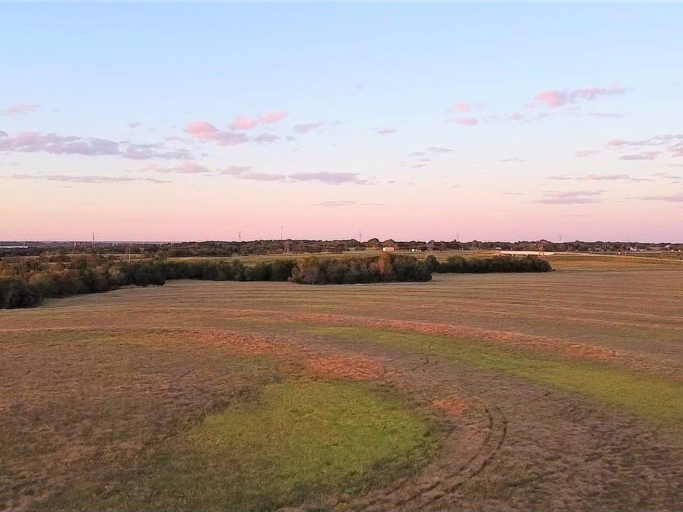 1st image of 1261 N Fm 1752
