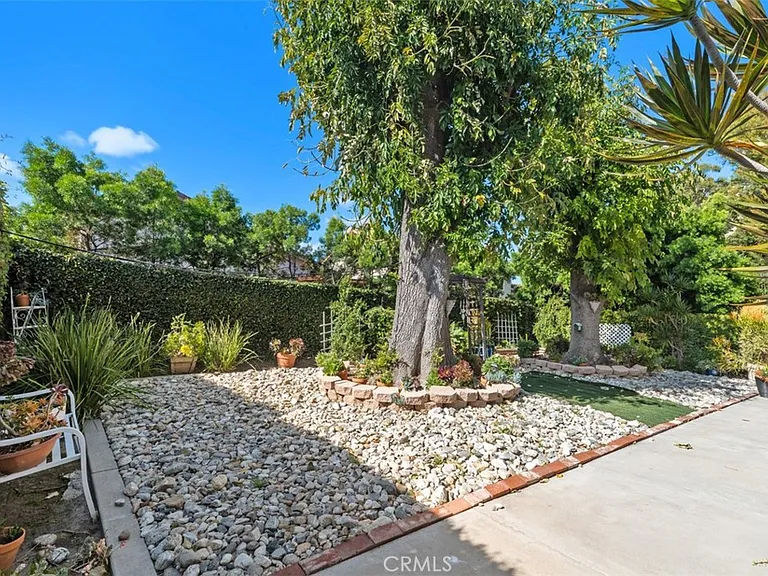 3926 Acacia St — Photo 31