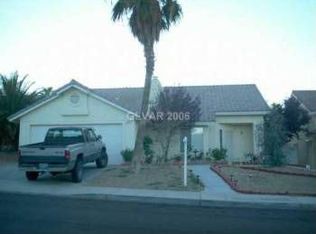 807 Sun Bridge Ln, Henderson, NV 89002