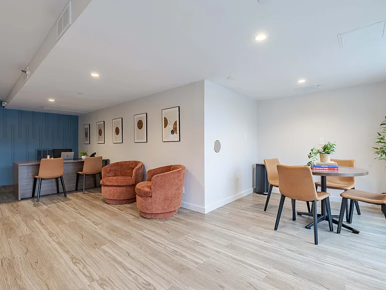 Avana Minnetonka — Photo 29