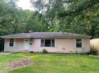 1514 W 5th St, El Dorado, AR 71730