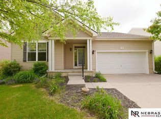 8705 S 163rd Ave, Omaha, NE 68136