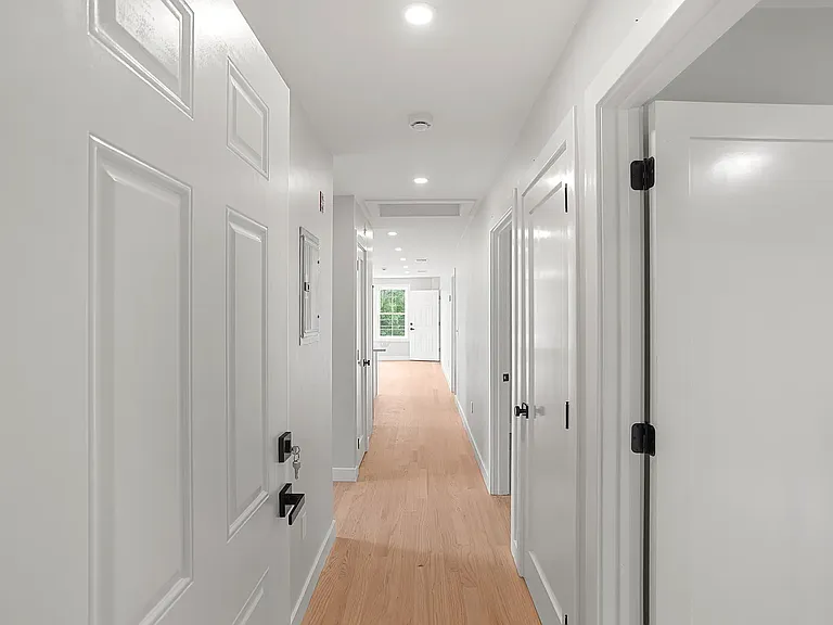 90 Berkshire St #1 — Photo 10