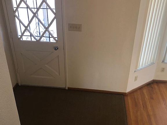 5th image of 2037 San Tomas St