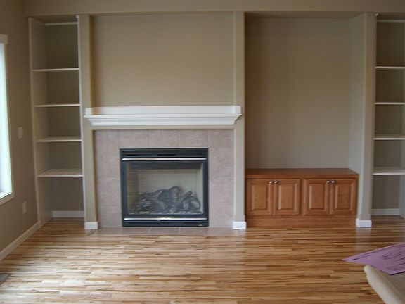 MEDIA/FIREPLACE NICHE