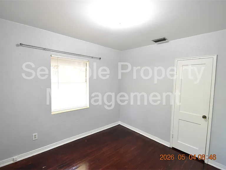2801 Sanders Dr — Photo 26