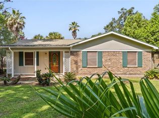6738 Bay Rd, Mobile, AL 36605