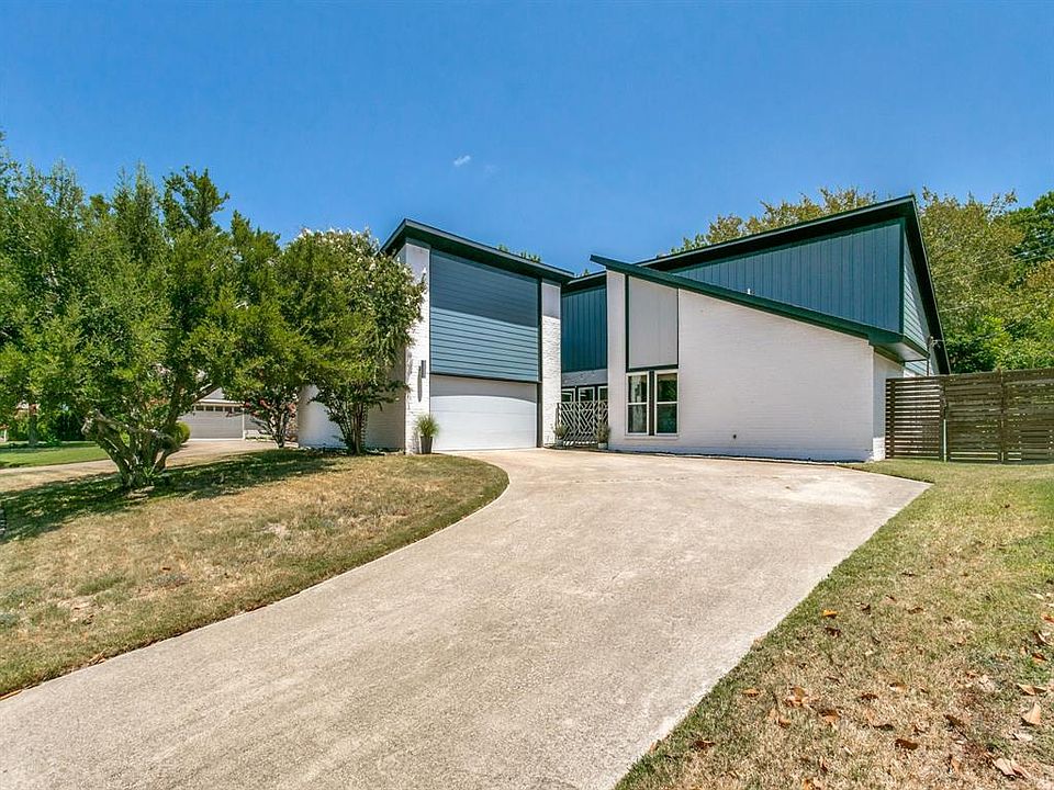 1st image of 2806 Creekwood Dr N