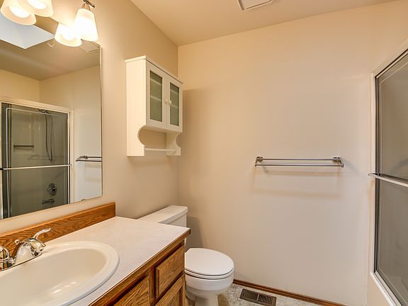 2nd image of 412 146th St SW
