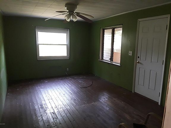5th image of 5200 NE 35th St