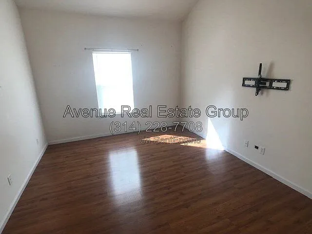 11300 Spring Creek Ln — Photo 10