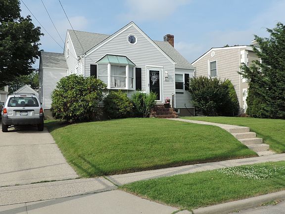 4th image of 12 Thixton Ave