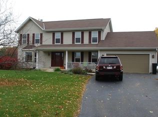25614 White Tail Ct, Waterford, WI 53185