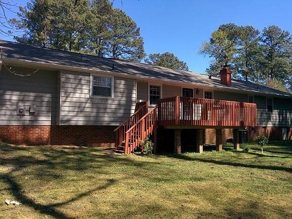 2nd image of 3145 Periwinkle Dr
