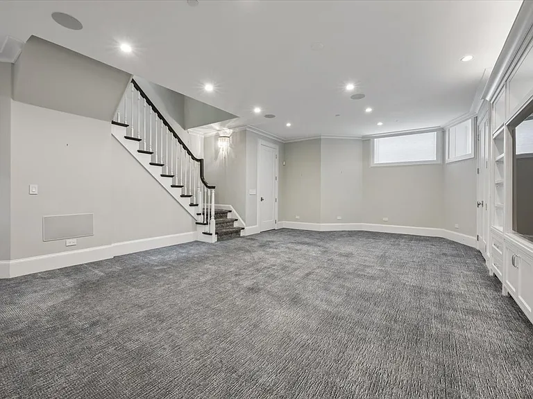 458 W Deming Pl — Photo 28