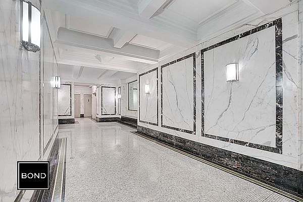 1st image of 140 W 55th St APT 1D