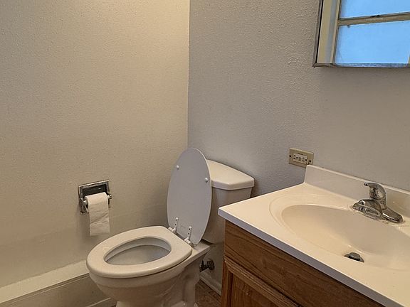 Downstairs half bath