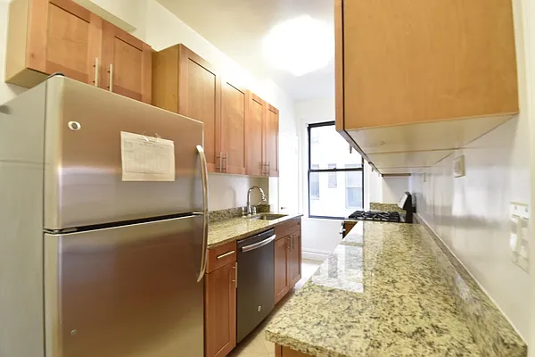 Rented by (Legacy) NY Quality Living Uptown | media 25