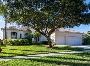 621 Grand Rapids Blvd, Naples, FL 34120
