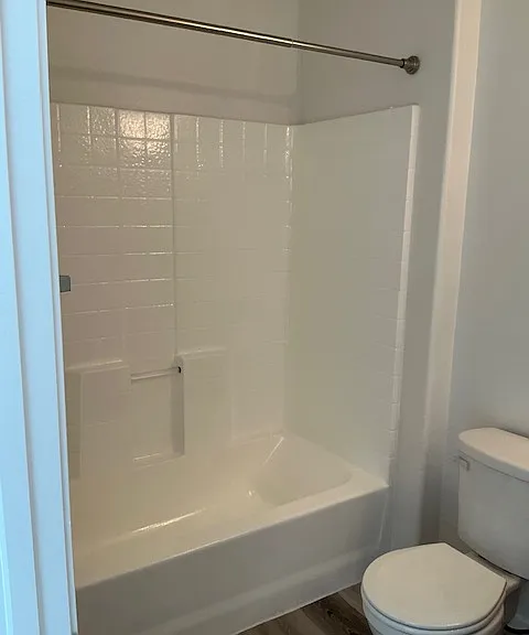 2977 Duxbury Dr #0 — Photo 10