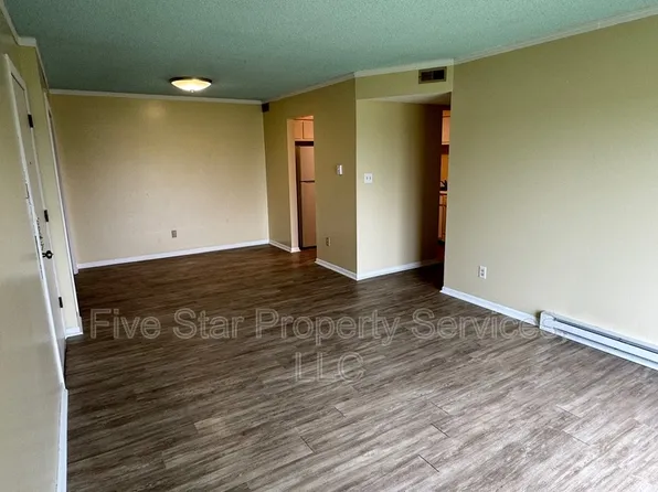 3241 S Douglas Ave #F24, Springfield, IL 62704