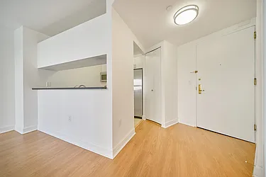 Rented by Living New York