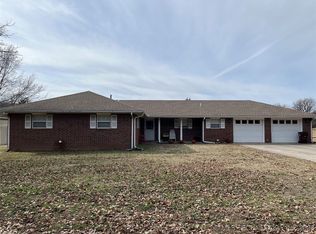 710 S 5th St, Eufaula, OK 74432