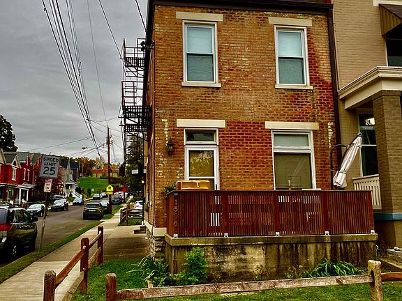 2nd image of 1506 Pullan Ave #2