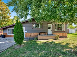 120 Water St, Chatham Kent, ON N8A 2G2