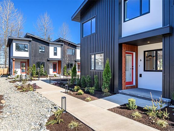 5th image of 1590 Piercy Ave #6