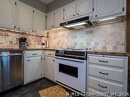 4th image of 2201 June Hill Rd