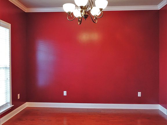4th image of 118 Stags Leap Dr