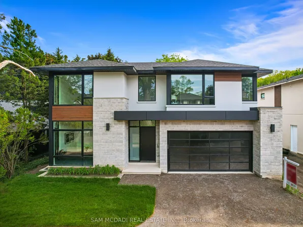 362 Meadow Wood Ln, Mississauga, ON L5J 2S9