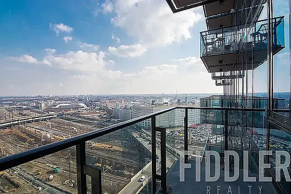 Rented by The KCI Group | media 36