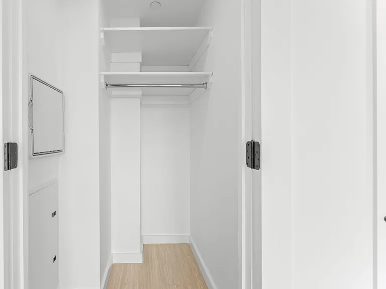 798 Lexington Ave #5E — Photo 6