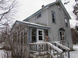 N5426 River St, Shiocton, WI 54170