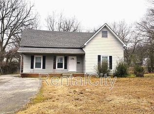 516 Parks St, Newbern, TN 38059